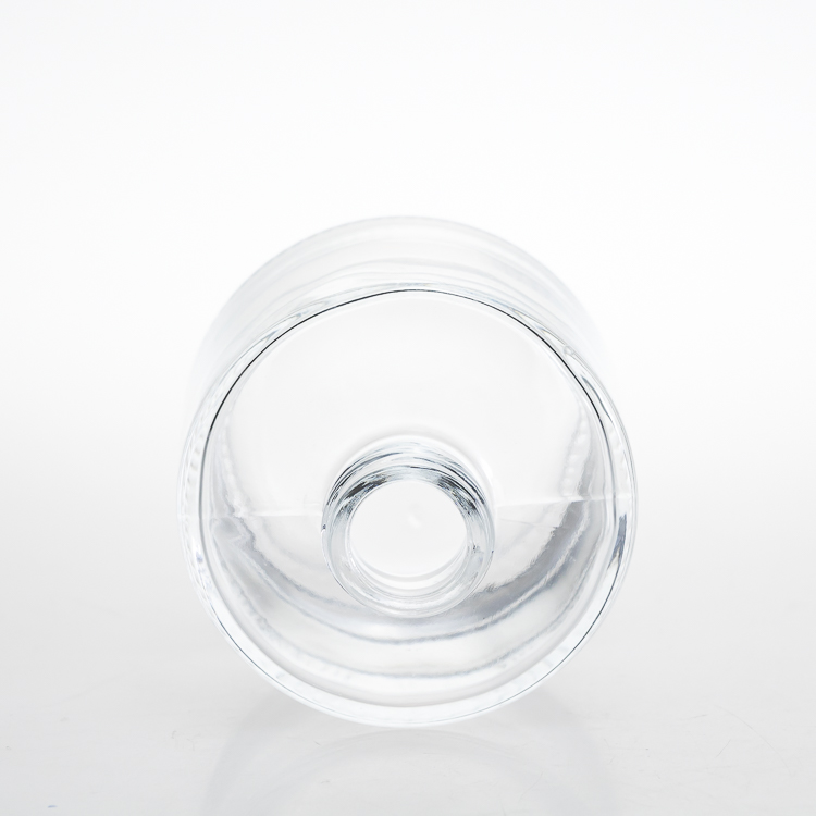 Customized Round Empty Aroma Bottle 120ml Cylinder Reed Diffuser Glass Bottle For Home Decor