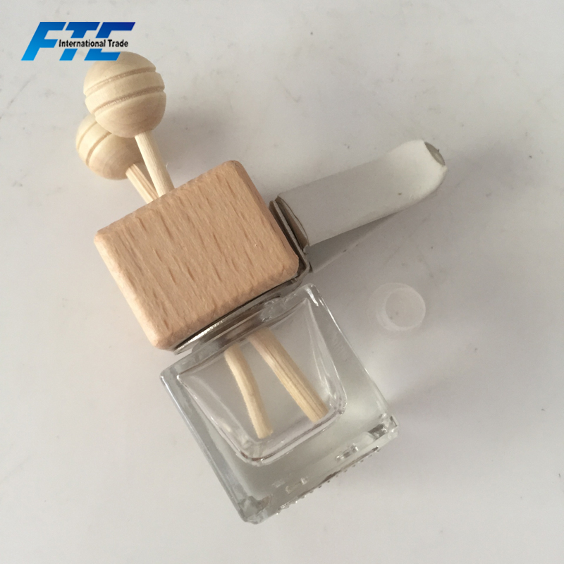 Customized Size Scent Perfume Hanging Car Air Freshener Perfume Bottle Pendant