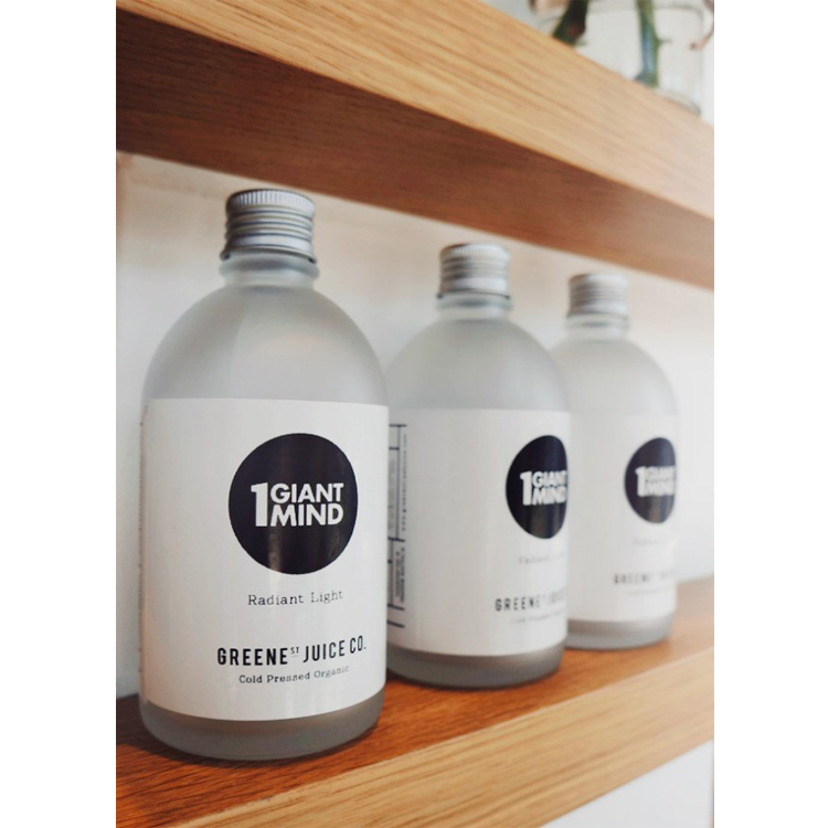 Customized Skin Care 450Ml Packaging Plastic Pet Cosmetic Cold Press Juice Glass Bottle