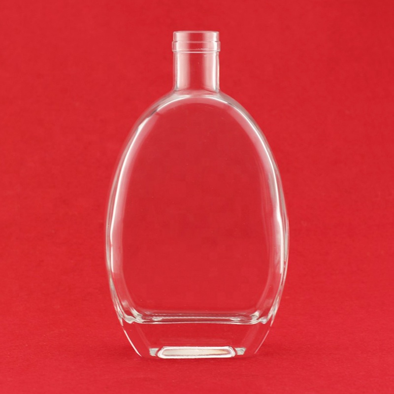 Customized Wholesale 750 ml 700ml 500ml Rum Vodka Whiskey Tequila Gin Clear Glass Bottles With Cork Top