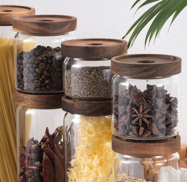 Customized Wholesale Transparent Glass Food Airtight Jar With Lid Containers Kitchen Organization Storage Tea Coffee Spice