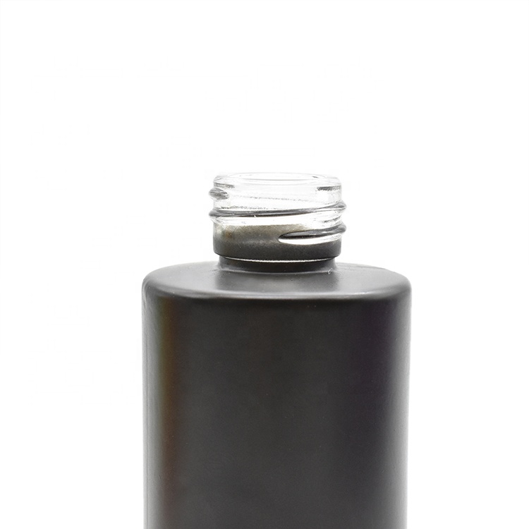 Customized colorful flat shoulder glass bottle 10ml 20ml 30ml 50ml essential oil glass dropper bottle with aluminum cap