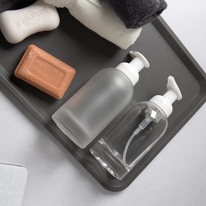 Customized logo clear glass china factory foam pump dispenser glass bottle//
