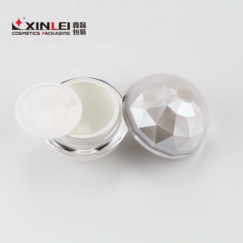Customized logo color and size silver face eye ball acrylic cream jar