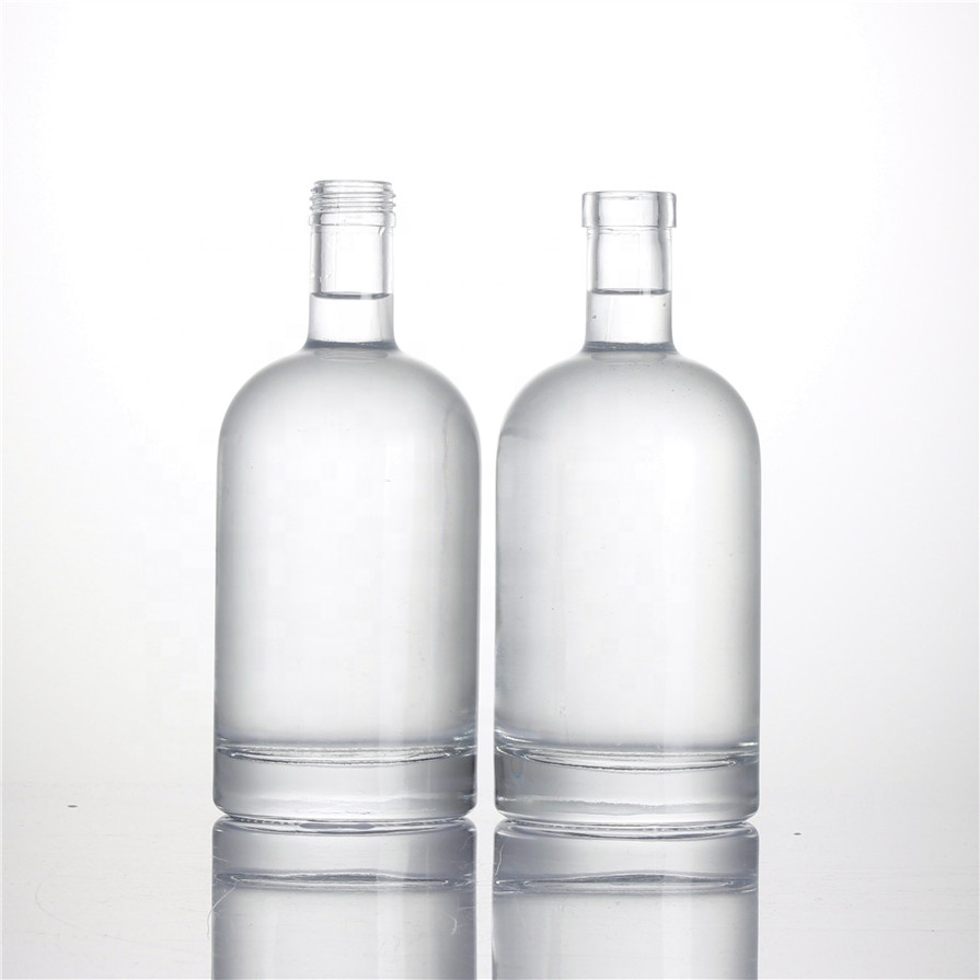 Customized logo70 cl 700 ml 500ml 750 ml 700g high weight vodka whiskey brandy gin rum olso classic liquor spirits glass bottles