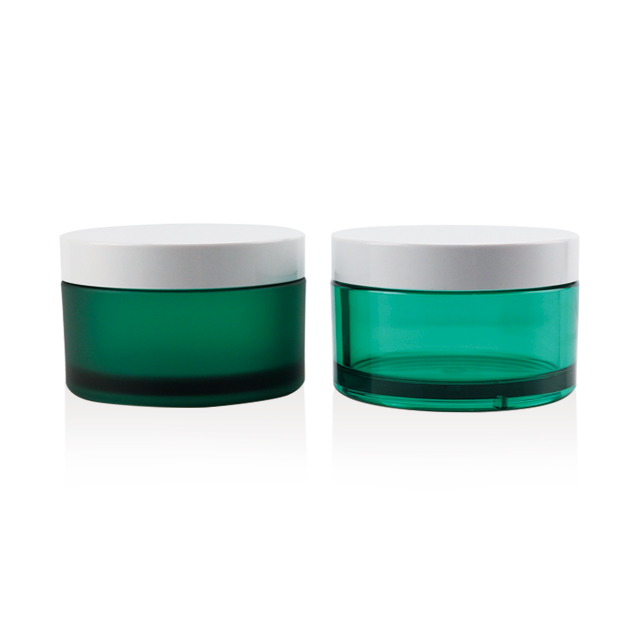 Customized plastic cosmetic container 10g PETG lip balm container
