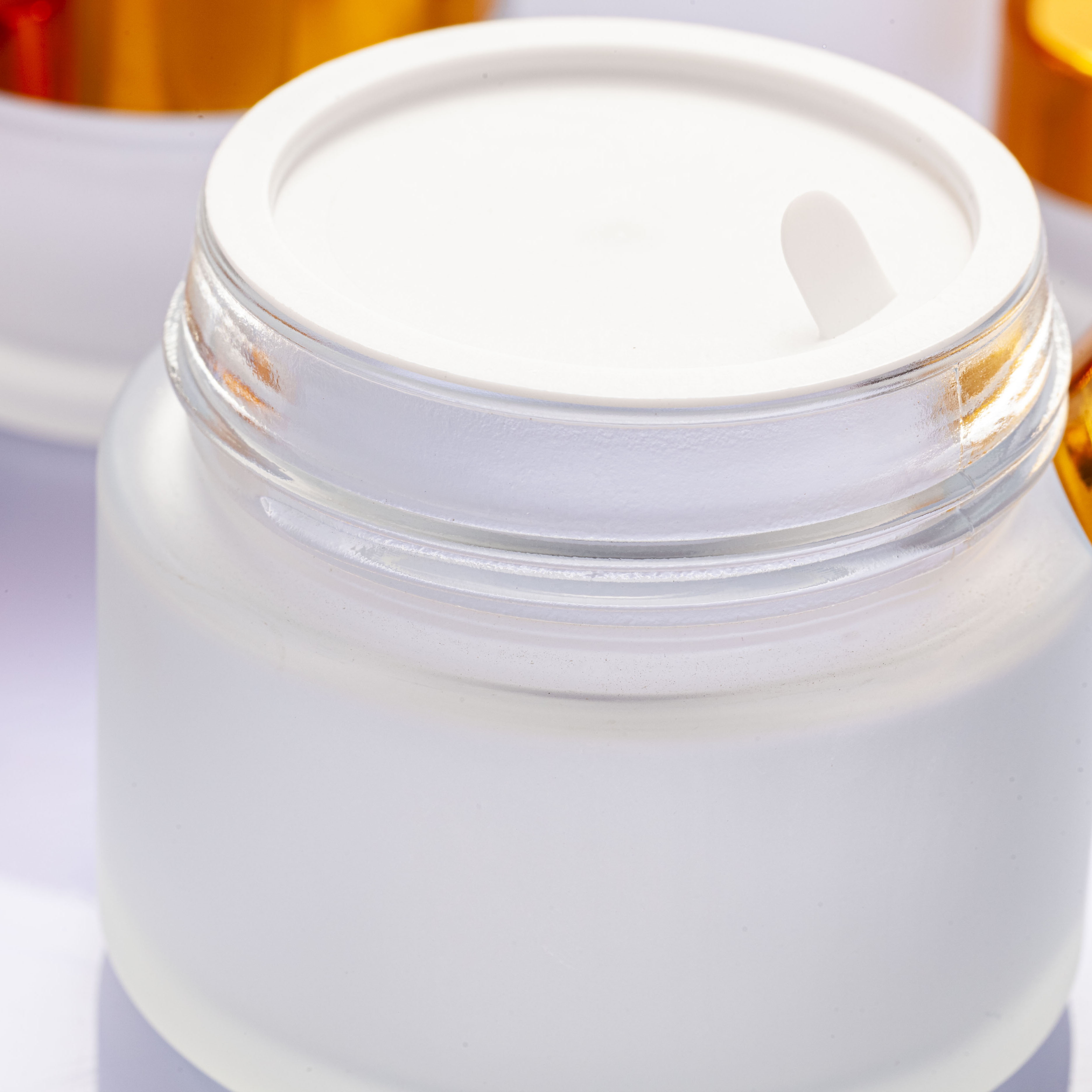Customized skincare packaging 7g 10g 20g 30g 50g 100g frosted glass cosmetic cream jar