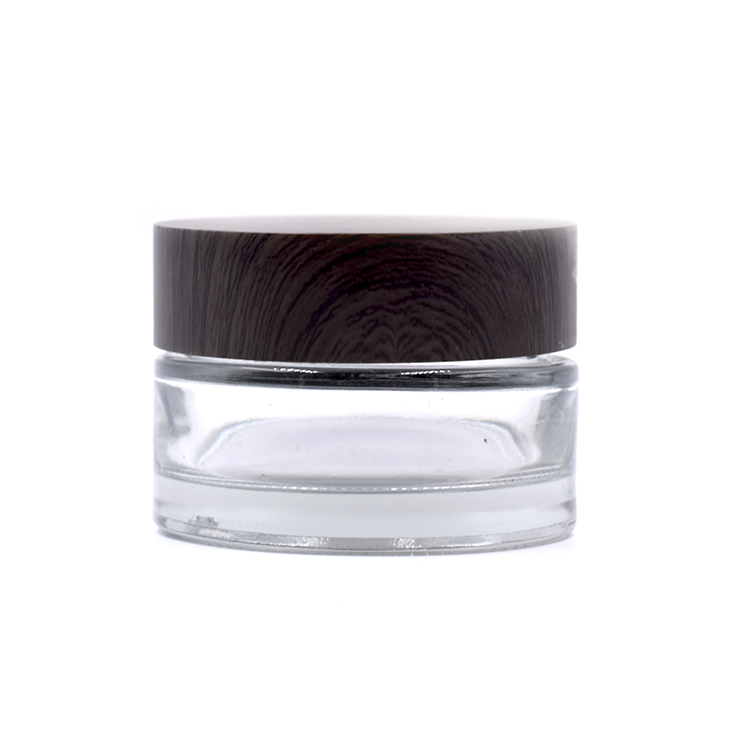 Customizing Labels Empty Refillable 2 Oz 4 Oz Flat glass Cosmetic Jars