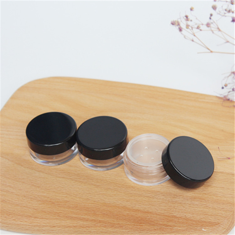 Cute Mineral Face 3g 5g 10g 20g 30g Black Lid Plastic Portable Loose Powder Jar with Sifter Cosmetic Pot