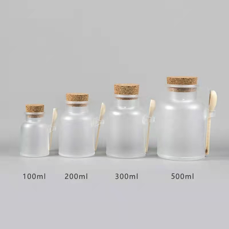 Cute Round Empty Frosted Bath Salt Plastic Bottle Wholesale 100g 200g 300g 500g jar with spoon and cork cap