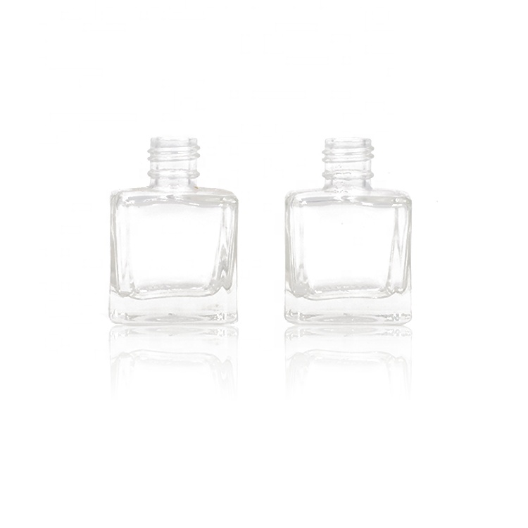 Cute custom logo 16ml gold empty nail polish glass bottle