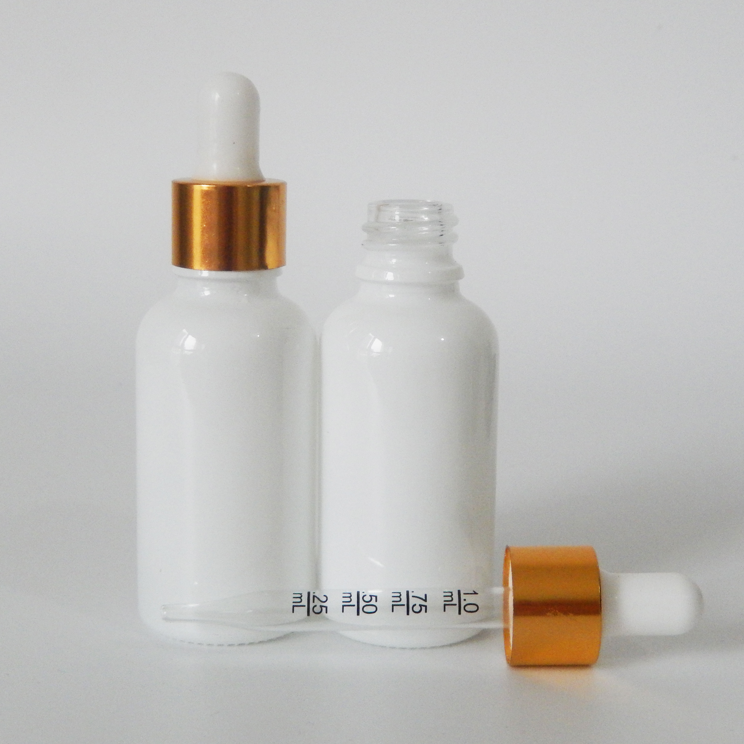 Cylinder 30ml shiny white glass serum cosmetic dropper bottle with gold aluminum screw cap