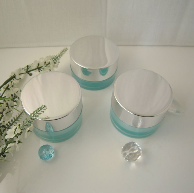 Cylinder custom 15g 30g 50g wholesale plastic cream jar acrylic