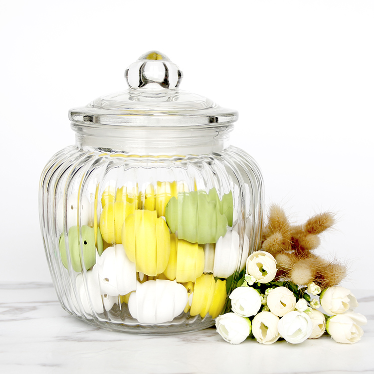 Decorative 650ml Round Glass Storage Jar With Glass Lid For Candy