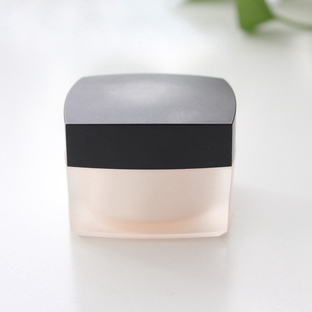 Decorative Cream Jar Gold Hot Selling Square Shape 50g Acrylic Skin Care Cream Plastic