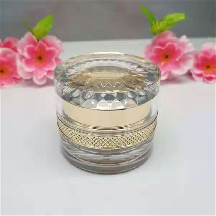 Delicate Appearance Low Price Luxury Cosmetic Bottle Set