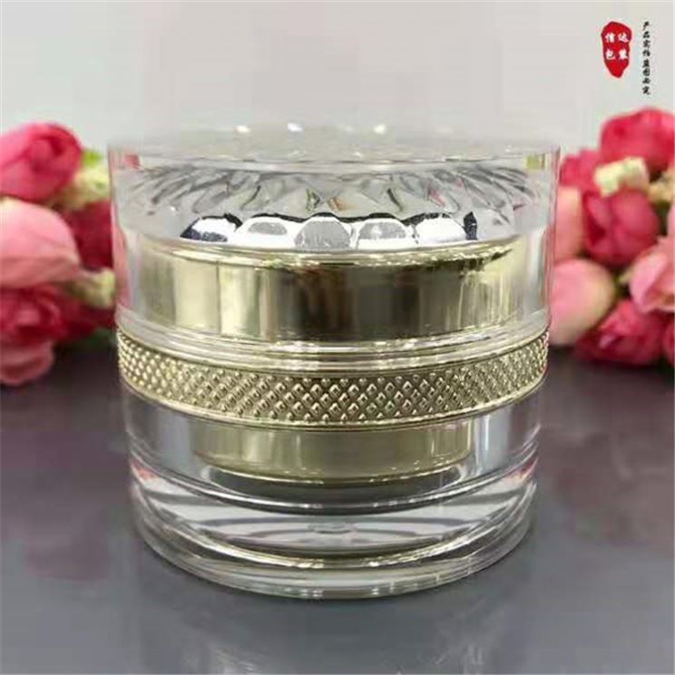 Delicate Appearance Low Price Luxury Cosmetic Bottle Set