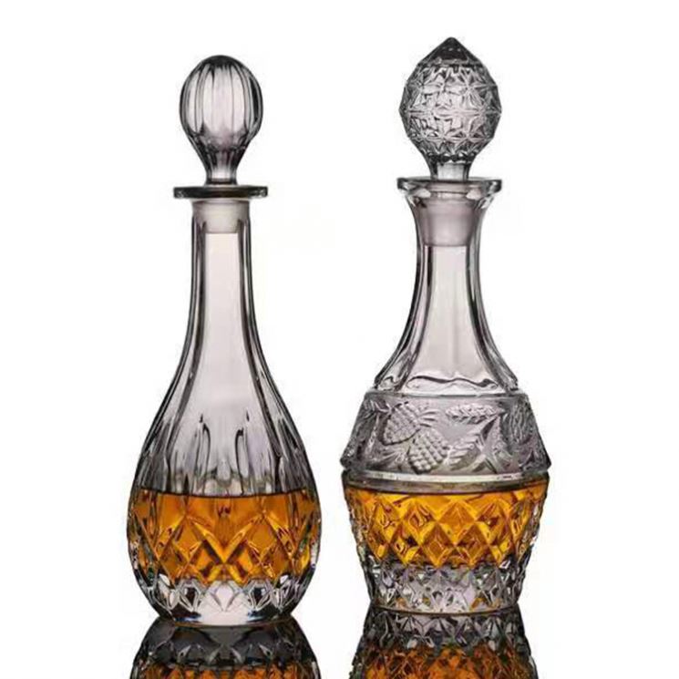 Delicate Appearance Low Price Luxury Liquor Bottle