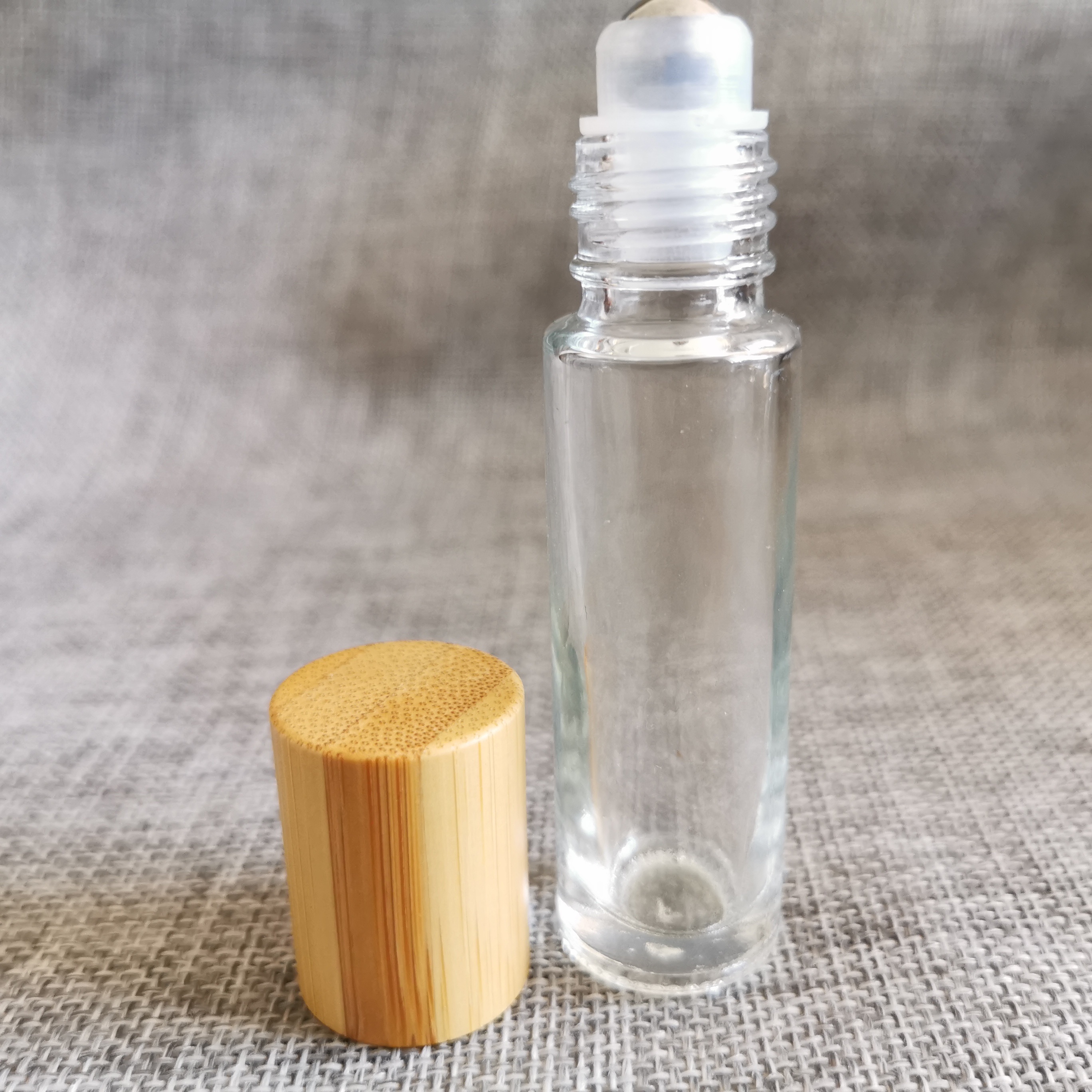 Deodorant Perfume Essential Oils Roll On Glass Bottle 10ml with Bamboo Wood Lid