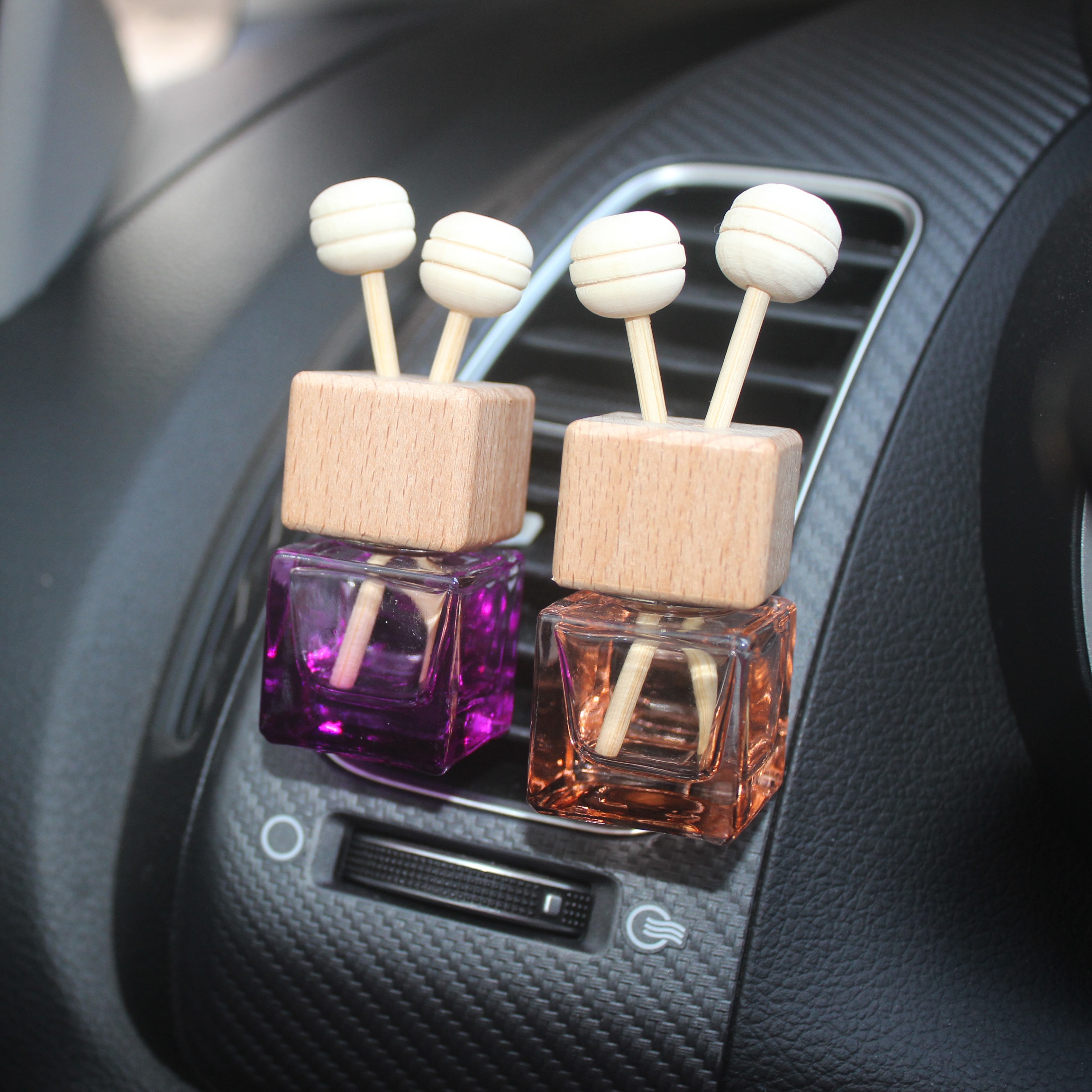 Design your own perfume bottle car perfume seat air freshener fragrance small unique car perfume bottle outlet vent clip