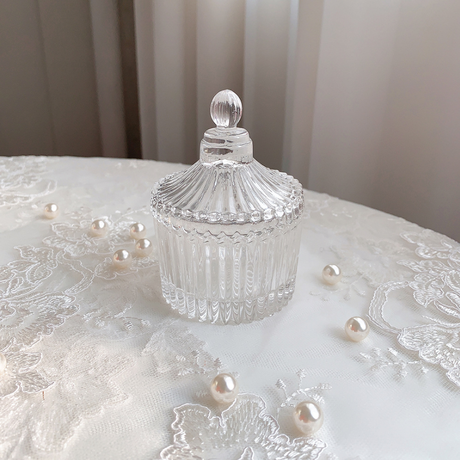 Desktop Decoration Photography Props French Retro Retro Embossed Candy Box Glass Jar For Dry Fruit Luxury Glass Candy Jar