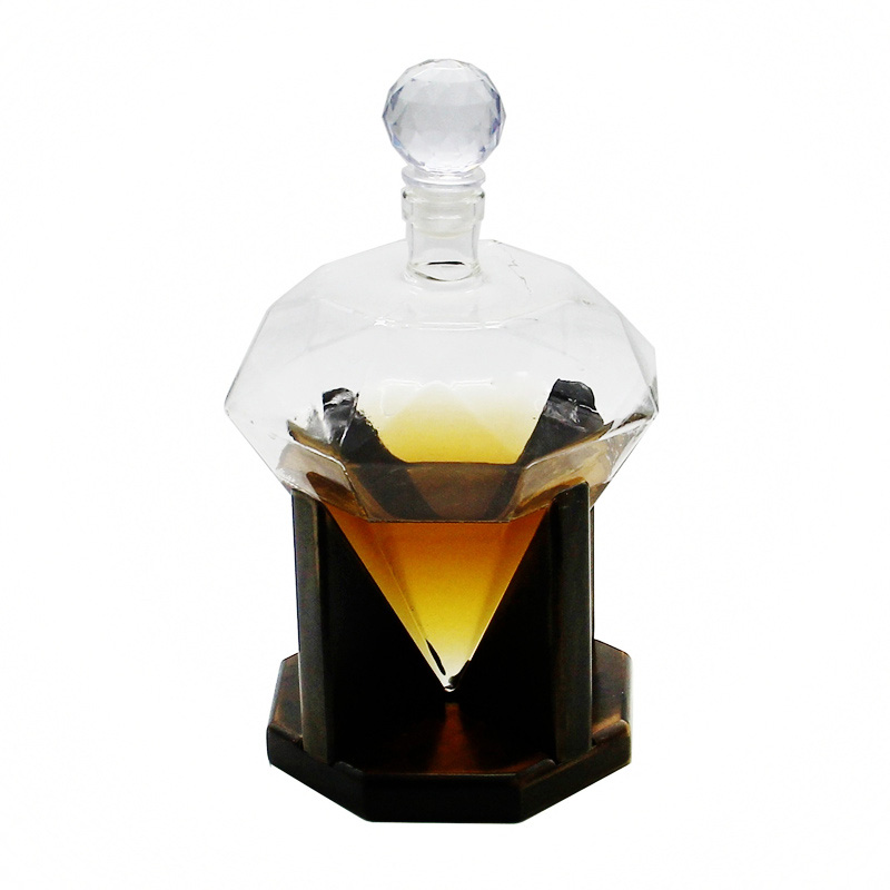 Diamond shape Decanter For Whiskey/ Liquor  Rum Bourbon Vodka wine Tequila Decanter