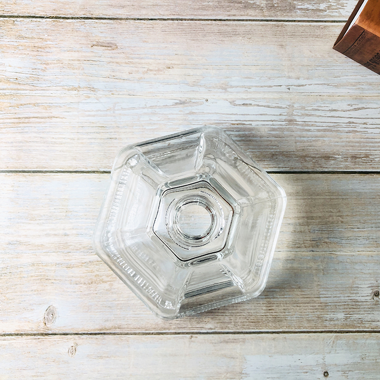 Different Capacity Unique Shaped 1000 ml Glass Bottle With Cork