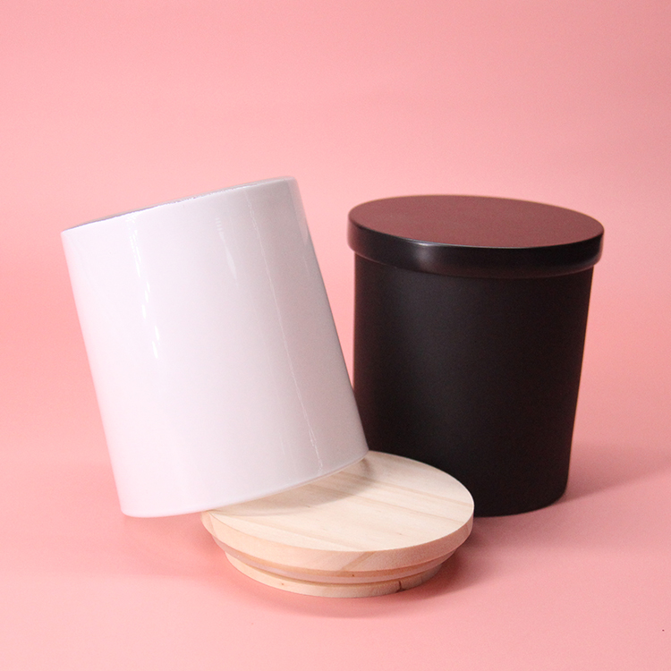 Different Size Luxury Clear Matte Black White Glass Candle Jar With Wood Lid