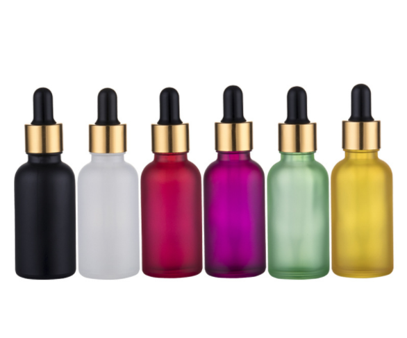 Different size of black glass dropper bottle for essential oil with spray