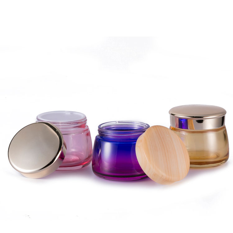 Distinctive 130g 4 ounce body butter makeup cosmetic packaging yellow flat face cream glass jar with golden plastic caps