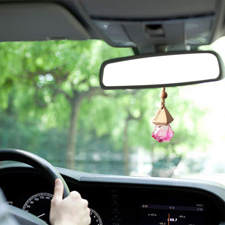 Dropshipping Amazon hot sale 6ml Colorful Diamond-Style Car Hanging Perfume Air Freshener Diffuser Essential Oil Perfume bottle