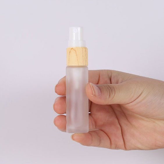 Ebay Supply Scrub Spray bottle 10ml Perfume bottle 5ML wood grain cover refined oil frosted separate bottle