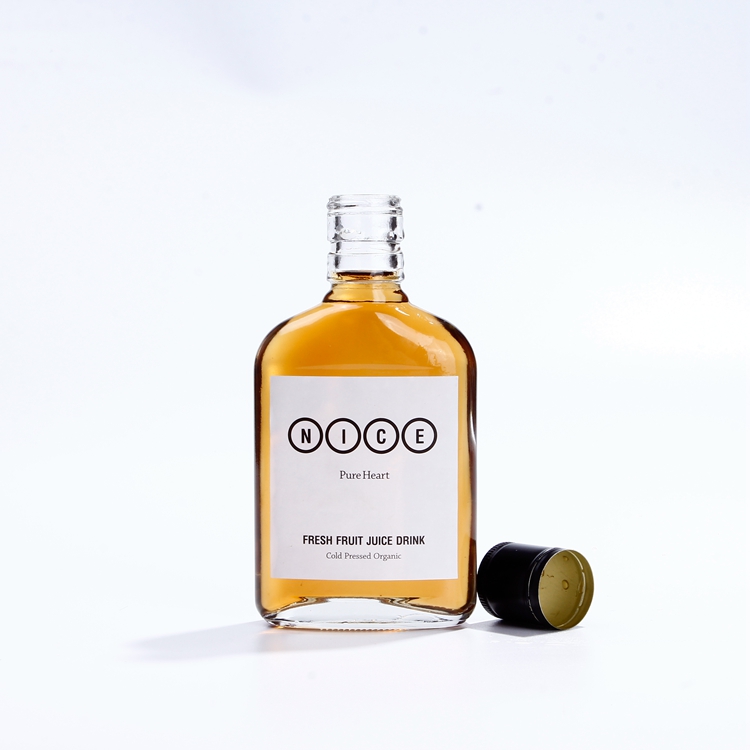 Eco- Friendly 200Ml  Glass Cute Clear Juice Bottle Cold Brew Coffee Beverage Wine Drinking Milk Flat Water Glass Bottle