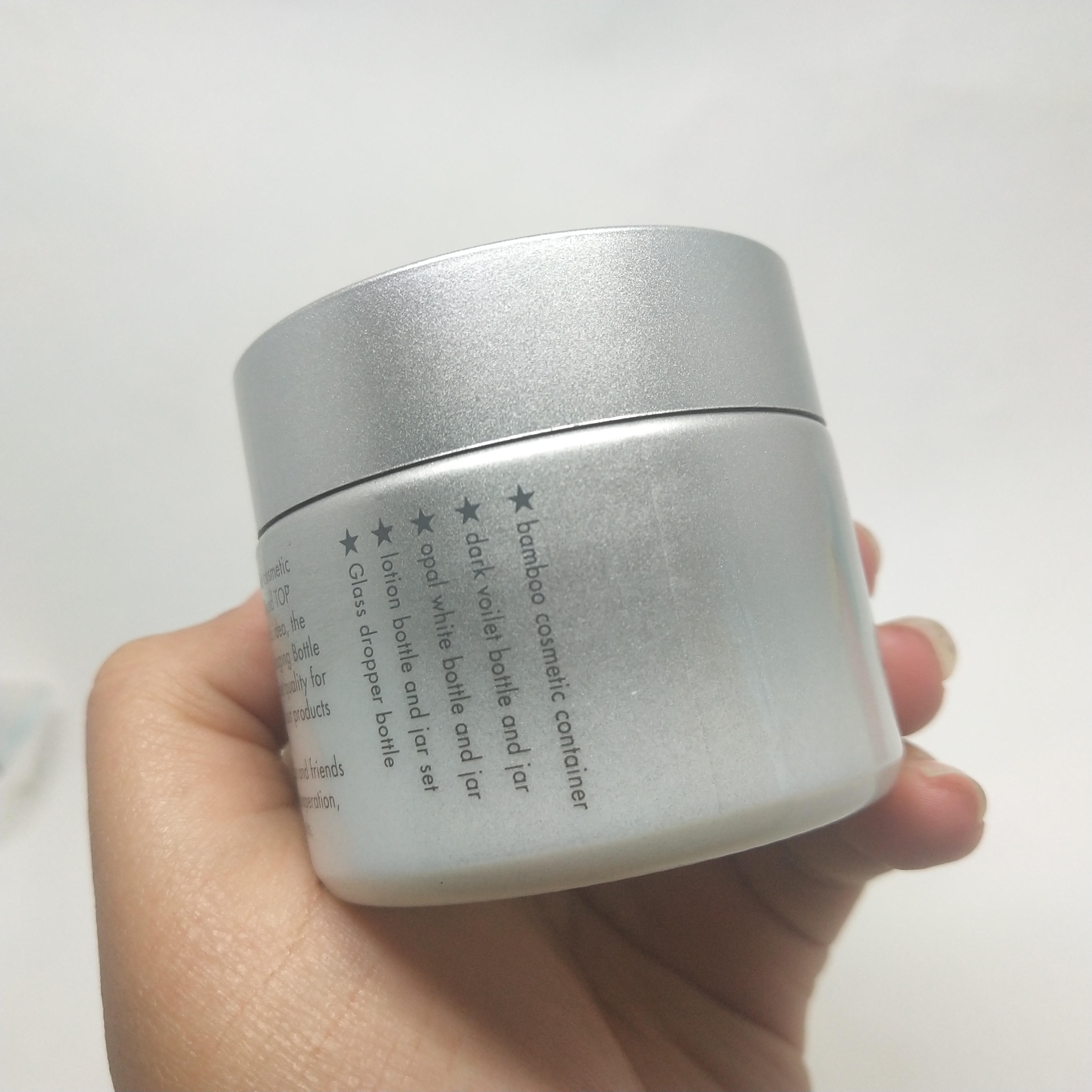 Eco-friendly 20g 30g 50g 100g Flat Cream Cosmetic Container Frosted Round Glass Cream Jar White porcelain Jar for Skincare