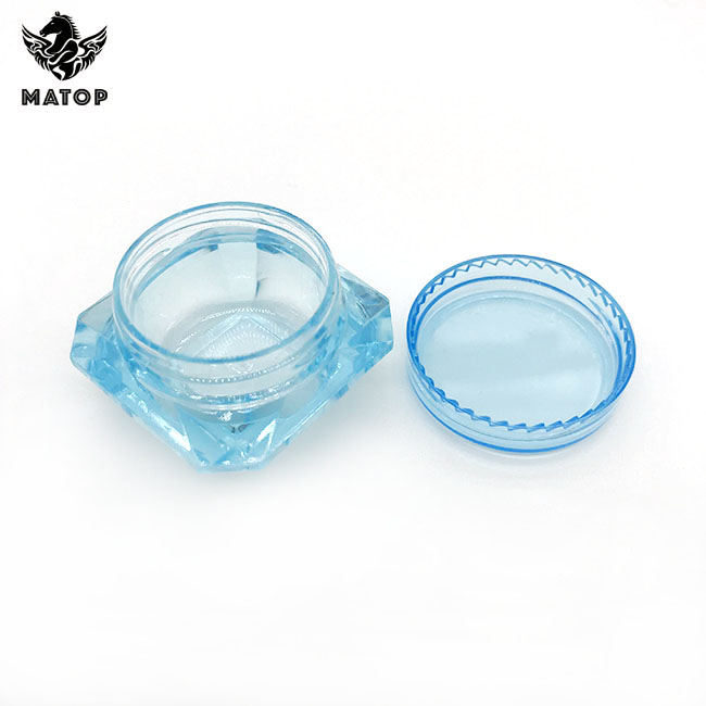 Eco friendly Blue 3 gram plastic cream jar with screw caps