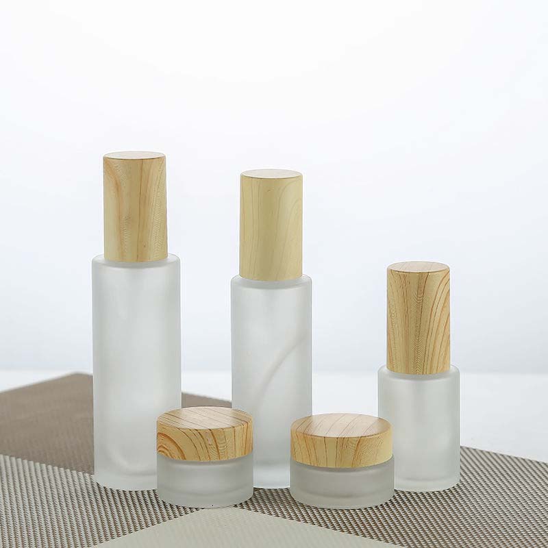 Eco friendly bamboo airless pump eye serum bottle and glass cosmetic jar with bamboo lid