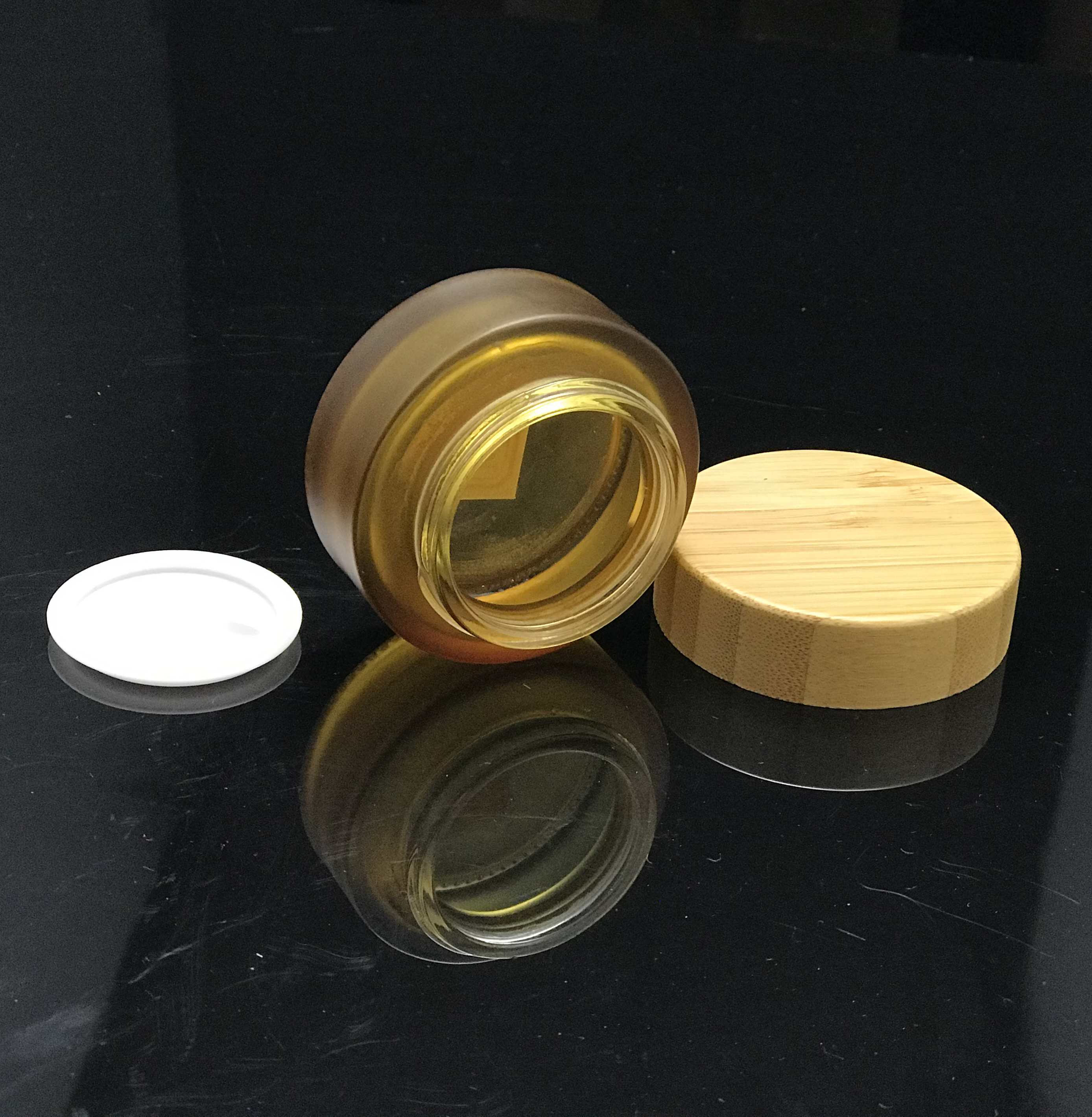 Eco friendly bamboo glass jar 30g 50g 100g amber frosted bamboo glass jar