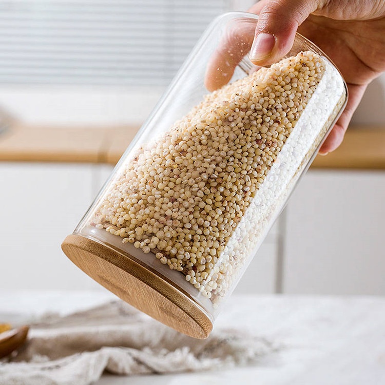 Eco-friendly borosilicate cookie candy honey food glass storage jar with airtight bamboo lid