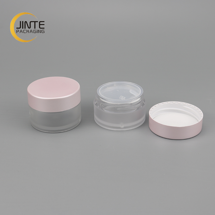 Eco-friendly refillable PETG lip scrub jar with pink lid Perfect for storing creams powders lip balm and homemade beauty items