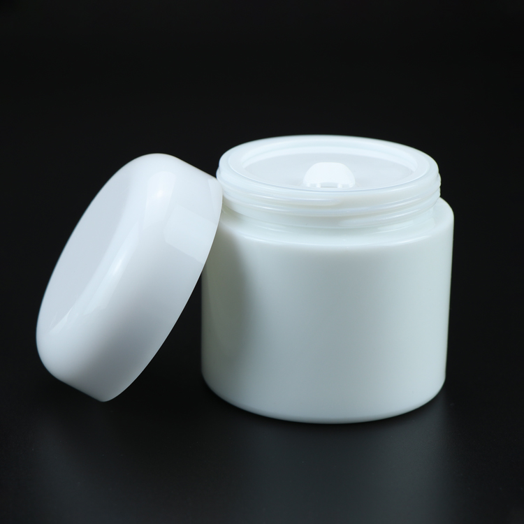 Eco friendly round 5g 50g 100g empty white ceramic cream jar packaging luxury cream jars with lip