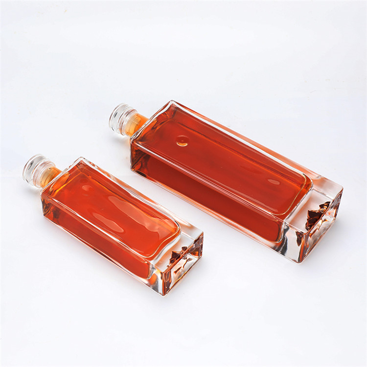 Economical Custom Design High Quality 500ml Square Bottles Glass