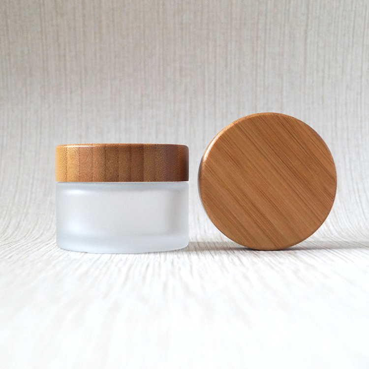 Elegant engraving lid 50g frosted bamboo jar cosmetics for cream packaging