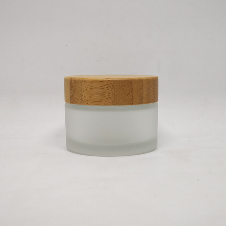 Elegant engraving lid 50g frosted bamboo jar cosmetics for cream packaging