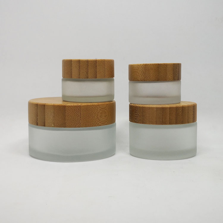 Elegant engraving lid 50g frosted bamboo jar cosmetics for cream packaging