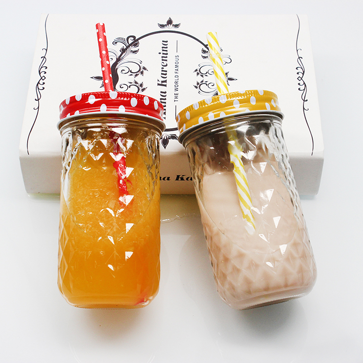 Embossed pattern surface large glass jar with screw top lid 300ml 16oz glass mason jar with hole lid and straw