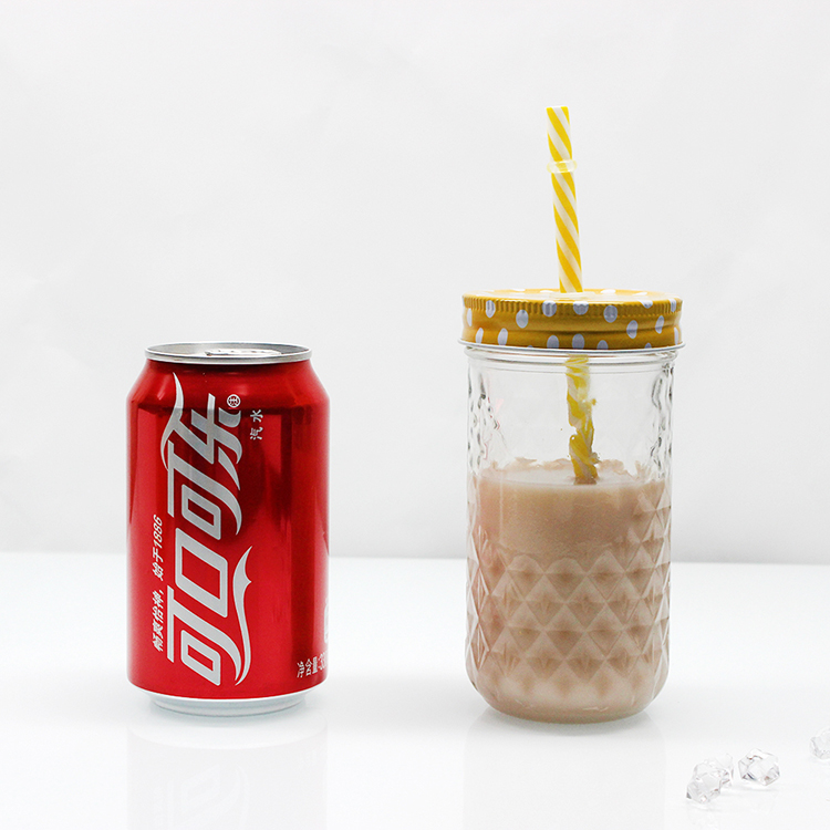 Embossed pattern surface large glass jar with screw top lid 300ml 16oz glass mason jar with hole lid and straw