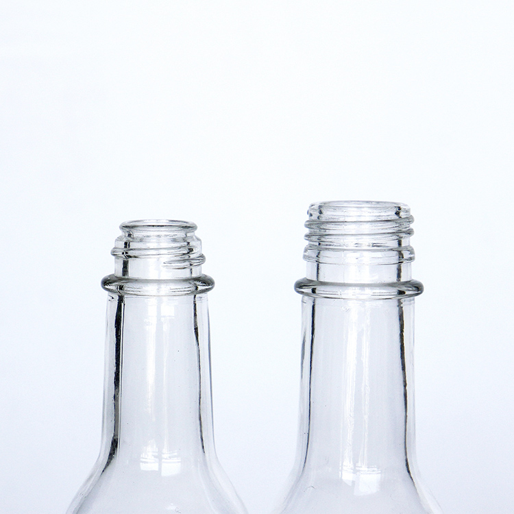 Empty 150ml Clear Glass Hot Sauce Bottle 5 oz Woozy With 28 Opening Tamper Evident Cap Shrink Band