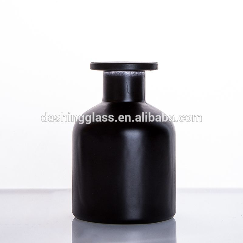 Empty 150ml Matte Black Glass Diffuser Bottle Essential Oil Diffuser Bottle