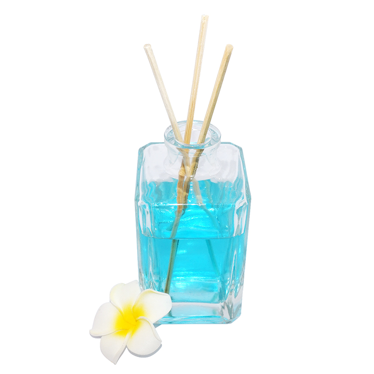 Empty 150ml clear rectangle glass indoor aromatherapy air cleaner fire-free rattan aroma glass reed diffuser bottle
