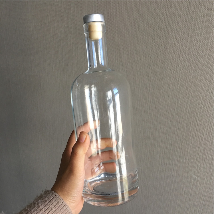 Empty 200ml 500ml 750ml super flint glass wine bottle for liquor vodka with cork stopper